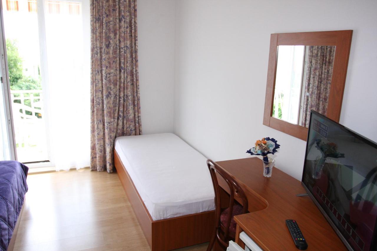 Apartments & Rooms Cakelic Млини Екстериор снимка