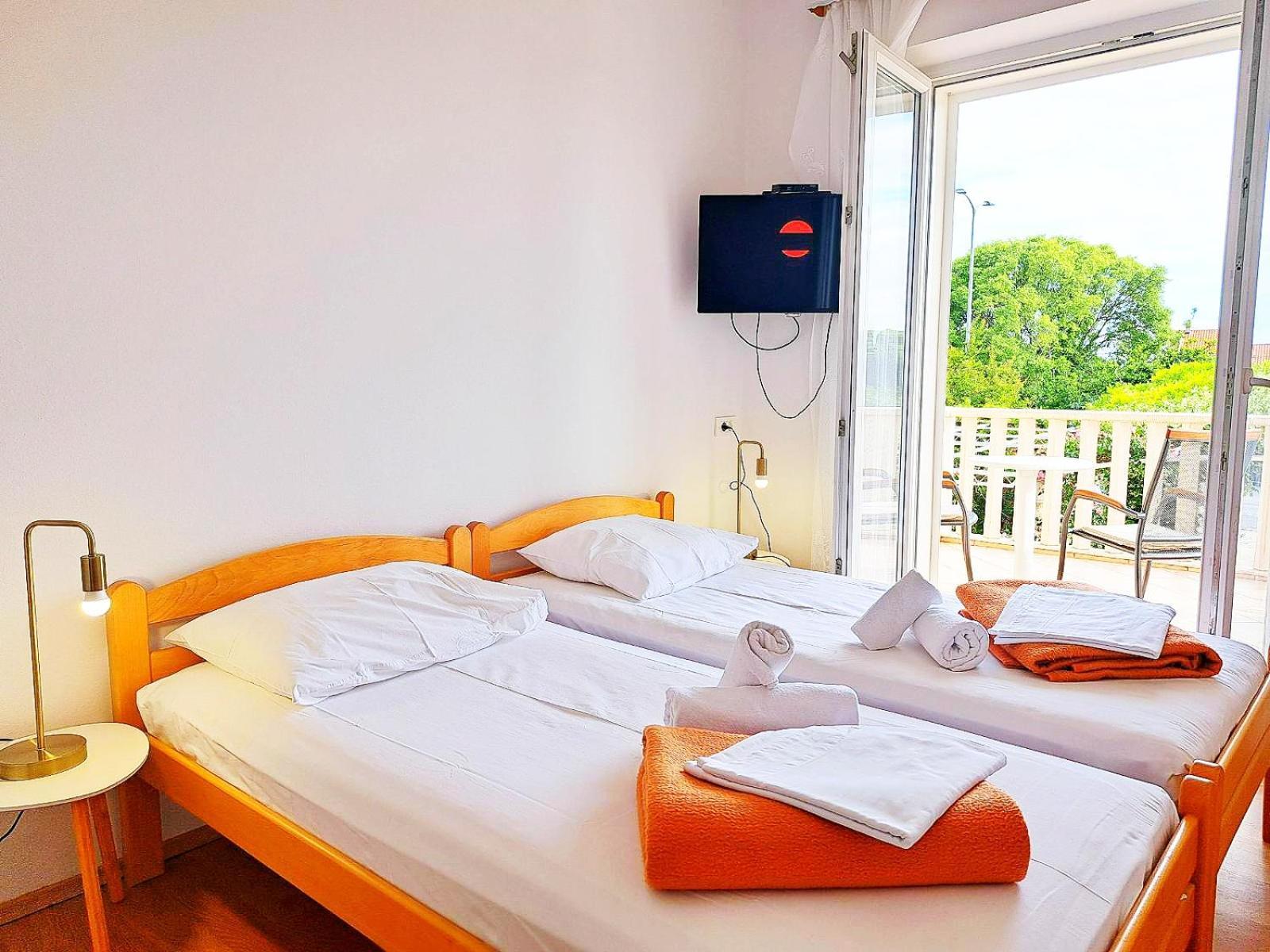 Apartments & Rooms Cakelic Млини Екстериор снимка