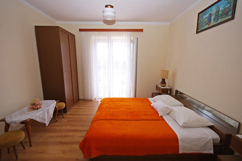 Apartments & Rooms Cakelic Млини Екстериор снимка